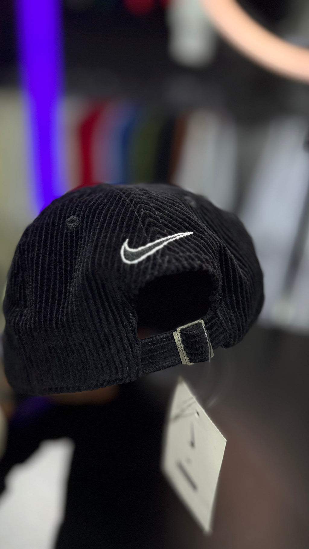 Boné Veludo #Nike/Supreme (Preto)