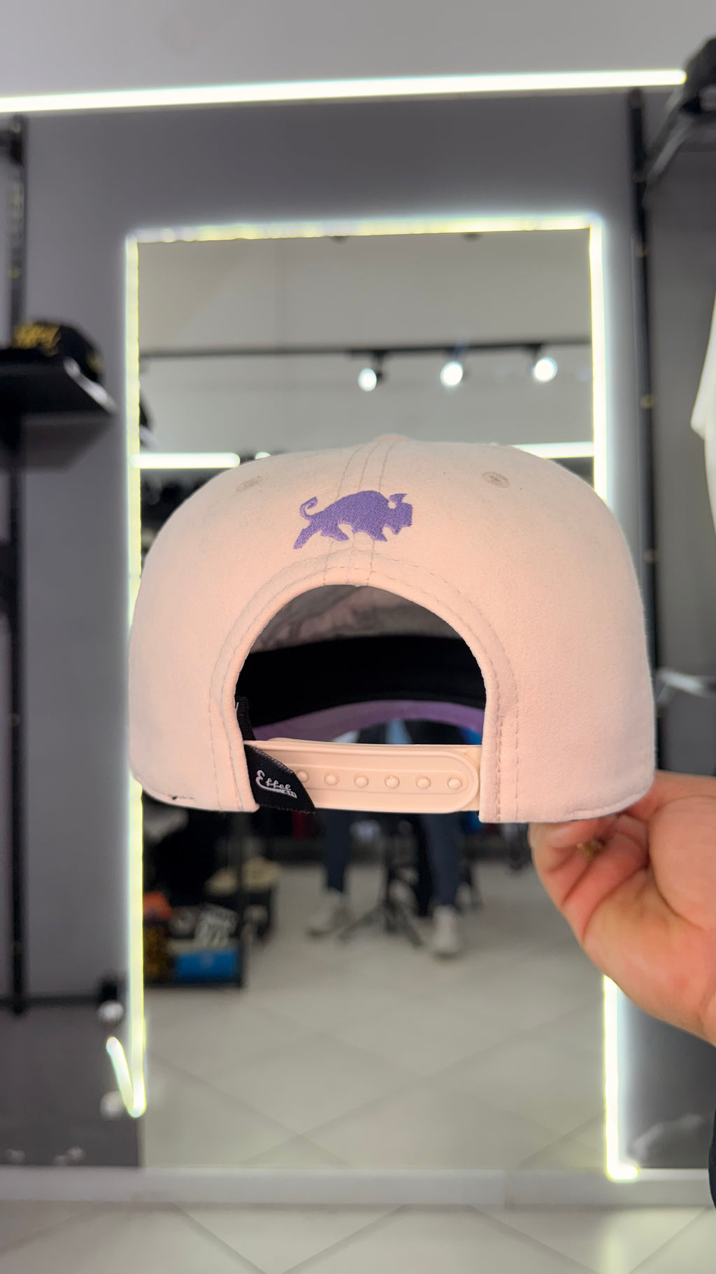 Boné Effel Offwhite/Roxo