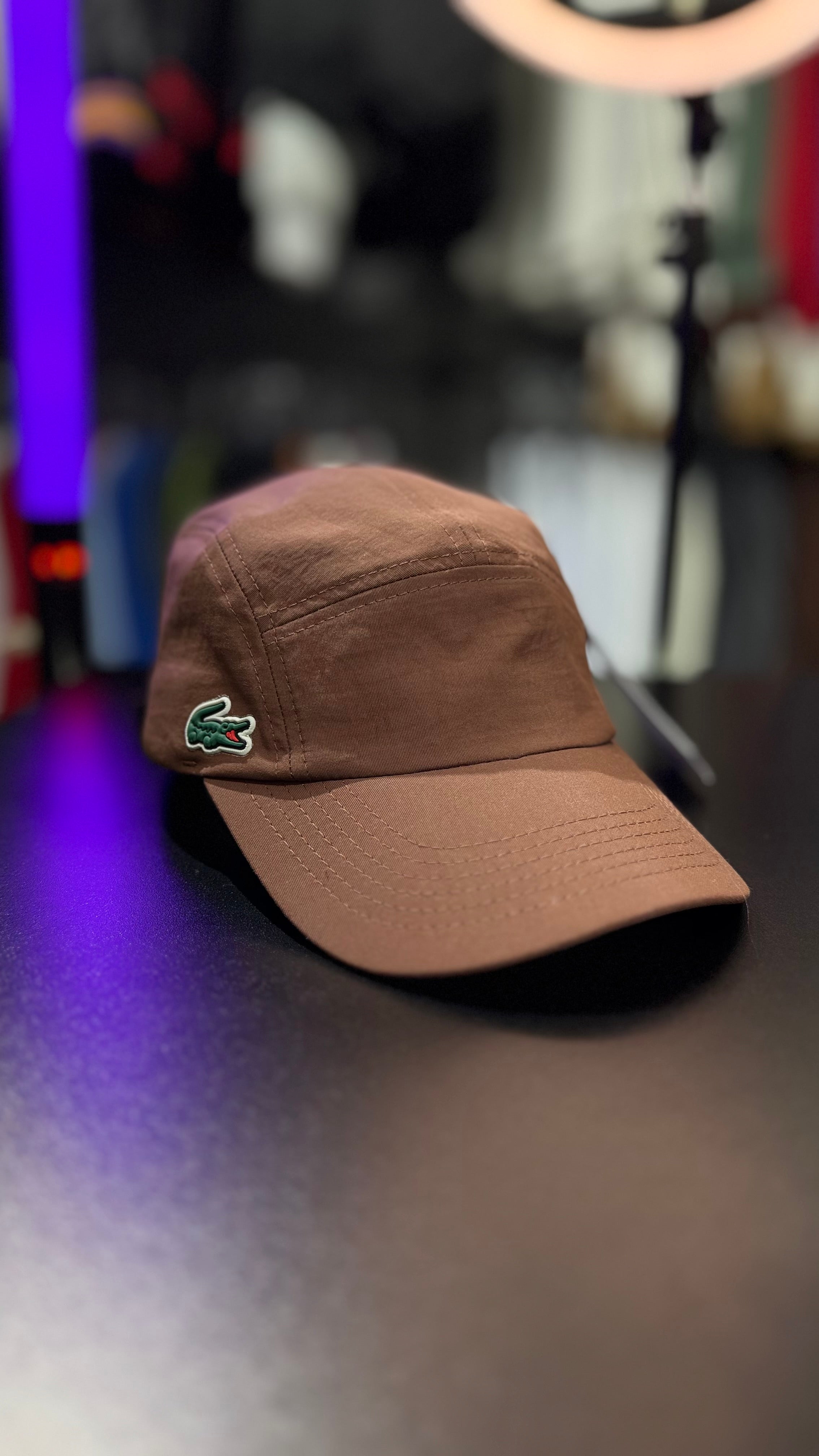 Boné FivePanel Esporte #LaCost (Marrom)
