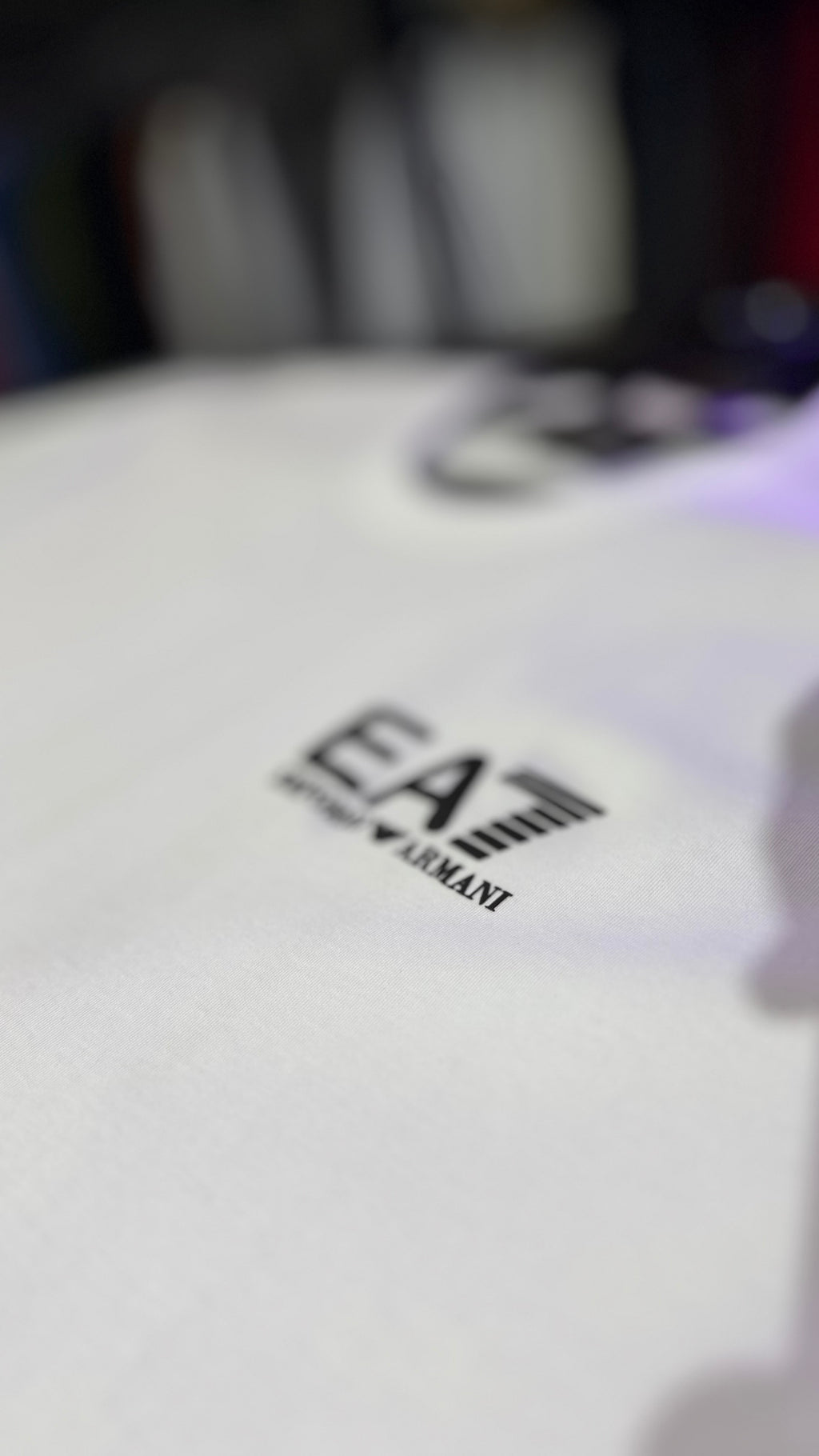 Camiseta #EA7 (Branco)